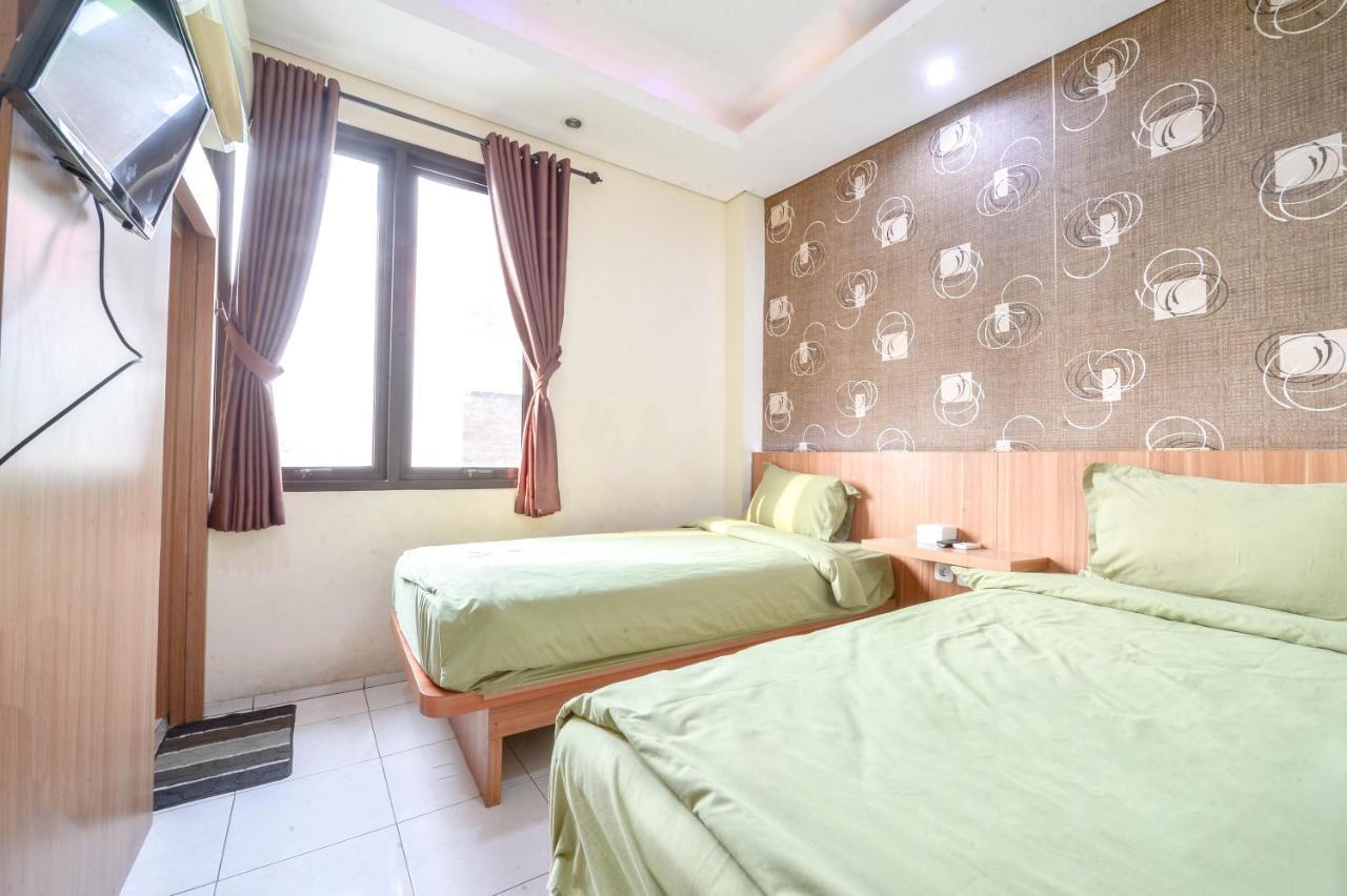 Green Apple Residence Jakarta Exterior photo