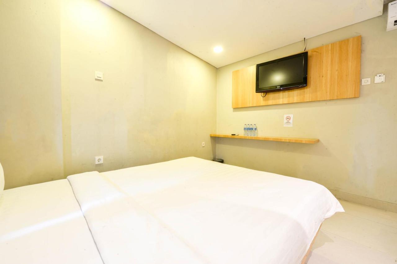Green Apple Residence Jakarta Exterior photo