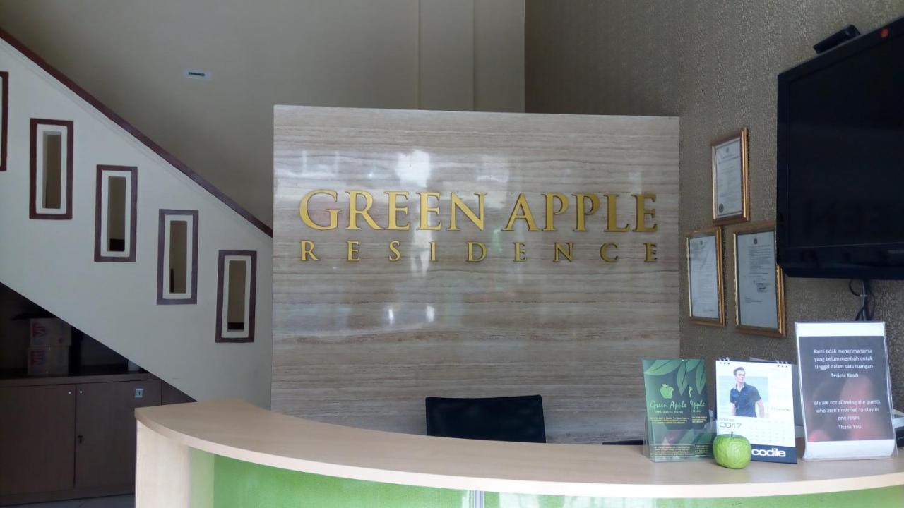 Green Apple Residence Jakarta Exterior photo